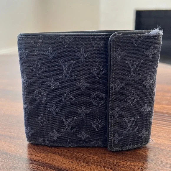 Louis Vuitton Mini Lin Compact Wallet - Picture 1 of 6